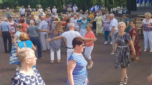 Пусть Тело Расслабится, А Душа Поёт! смотреть онлайн