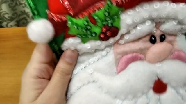 Фетровый набор Dimensions 08124 Sequined Santa Stocking. Готовая работа. смотреть онлайн