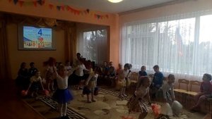 Танец "Маленькие и большие", кружок "Танцевальная мозаика"