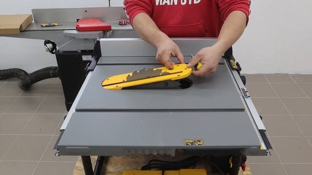 ⚡DEWALT DWE7492 Table Saw Unboxing and Review⚡