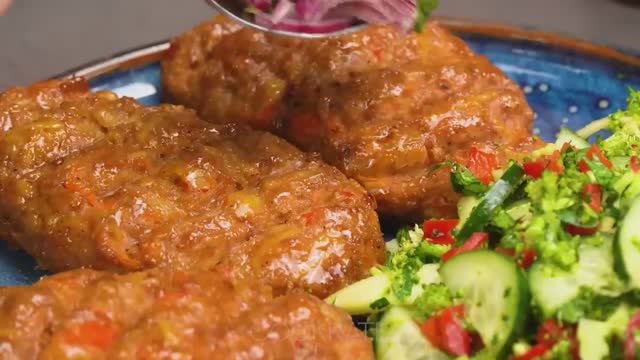То, что я приготовила из мясного фарша, - это чистое безумие! Я не ела ничего вкуснее!