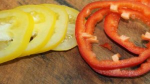 Куриная отбивная с овощной начинкой