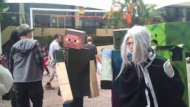 Minecraft Cosplay @ Brisbane Supanova '11 смотреть онлайн