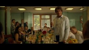 желтый глаз тигра