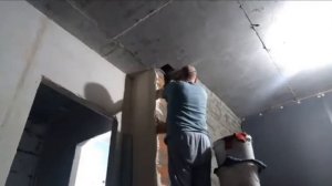 Видио №2 о том как я закрывал стены первым слоем шумоизоляции и штукатурил вытяжку