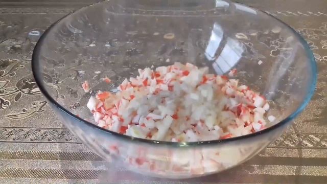 Салат из крабовых палочек за ОДНУ МИНУТУ \ простой и вкусный рецепт