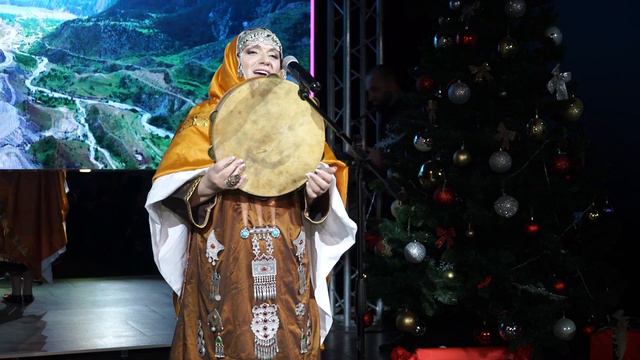 Гульсарам Гаджимагомедова - Яркая звезда на небосводе лакской эстрады. Caucasian Lak folk song смотреть онлайн