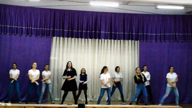 Флешмоб МОУ "СОШ 2 г. Свирска" для церемонии открытия областных конкурсов. смотреть онлайн