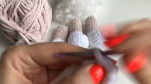 Оленёнок крючком из плюшевой пряжи. Часть 1