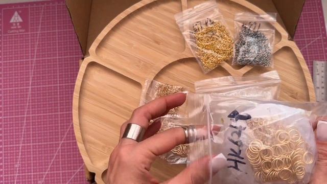 Распаковка скрап материалов. Боксы для хранения в мастерскую. Много разных мелочей?
