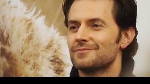 Ричард Армитидж читает стихотворение Э.Марвелла "Застенчивой возлюбленной""