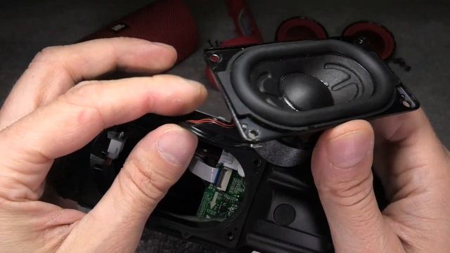 Battery Replacement for JBL FLIP 5 (How to DIY) смотреть онлайн
