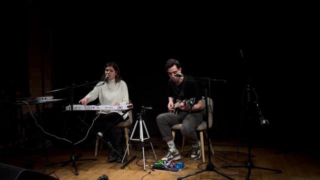 поезд в август -- ошибка смотреть онлайн