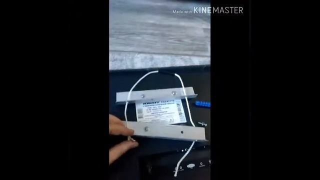 Простейший настенный кронштейн для ЖК телевизора с небольшой диаганалью своими руками смотреть онлайн