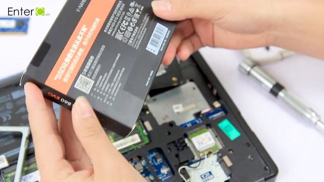 Dell E5450 upgrade SSD, RAM / Hướng dẫn nâng cấp Ram, SSD cho Dell Latitude E5450 смотреть онлайн