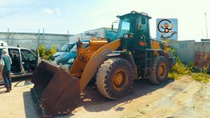 Дети и машина. Покупаем и тюнингуем машину из мультика Маша и Медведь.  МашаМобиль #1