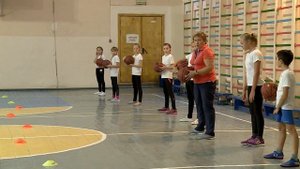 подвижные игры с элементами баскетбола.