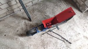 Сеялка для посадки чесночной воздушки (бульбочек) и внесения удобрений в почву