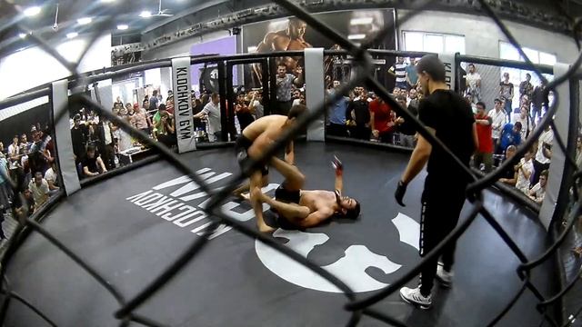 19 бой | 77 кг | Абукаев Марат vs Рафиев Анзор смотреть онлайн