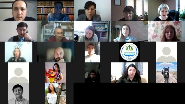 Онлайн-чаепитие "Думаем "друг об друга" про форматы работы с молодежью" смотреть онлайн