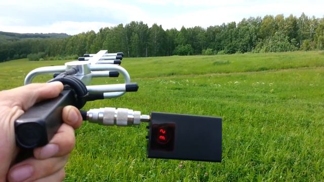 Переотражение сигнала радиомаяка от леса и холмов