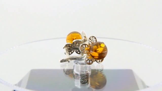 Серебряные серьги с янтарем "Флора" смотреть онлайн