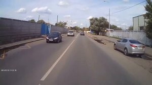 Видео с китайского регистратора на шлеме