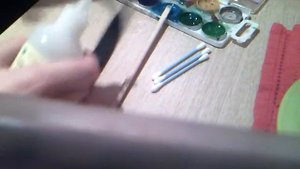 Правда ли то что перекись водорода смывает пятна на ткани?!