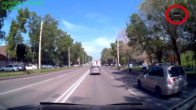 Велосипедисты смотреть онлайн