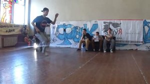House; Деккер(win) Vs ??? (Funk Baby, Курган 2013г)