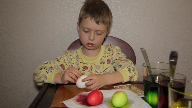 Мастер класс, Пасха, красим яйца, киндер сюрприз, angry birds смотреть онлайн