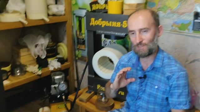 Льняное масло/ Производительность пресса Добрыня-100/ % выхода масла / холодный отжим/ коммерческий