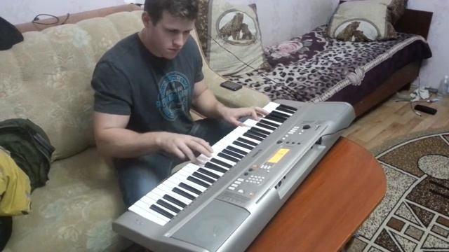 "Есть только миг" на Yamaha E313 смотреть онлайн