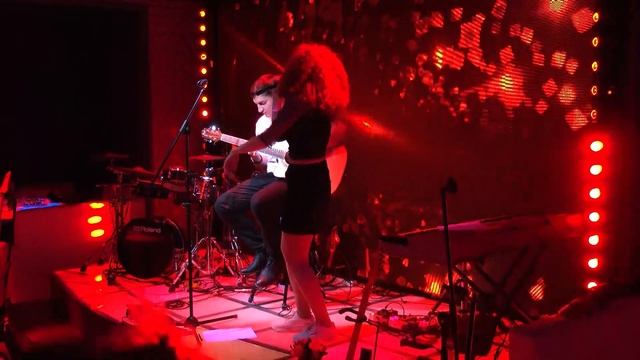 Поздравление Леры с днем рождения! Love Band - Отдайся музыке/13 августа 2021 смотреть онлайн