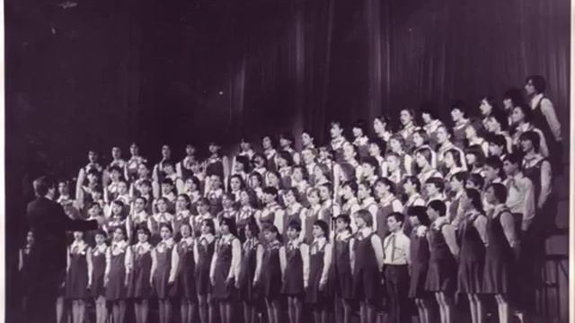 Французская народная песня "Красивый барабанщик", обработка В. Соколова смотреть онлайн