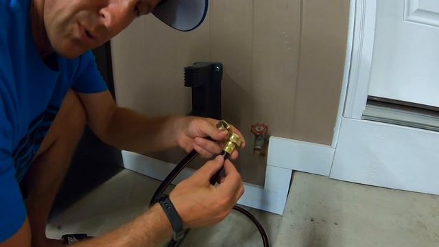 IS THE GIRAFFE TOOLS 1/2" X 130 ft. WALL MOUNTED RETRACTABLE GARDEN HOSE REEL WORTH IT? смотреть онлайн