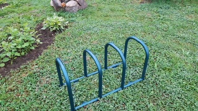 Велопарковка, вмещает до 6 велосипедов. смотреть онлайн