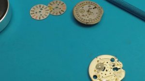 Как снять календарь в механических часах ориент,и что такое суточное колесо?