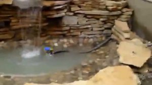 водопад из плитняка на даче своими руками