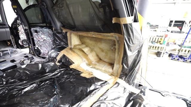 Toyota Land Cruiser 100 в студии audiomax. Полная шумоизоляция и музыка смотреть онлайн