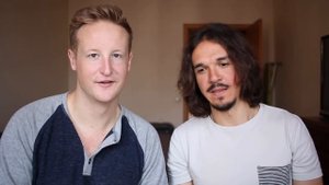 ИНОСТРАНЦЫ ПРОБУЮТ РУССКИЕ СКОРОГОВОРКИ