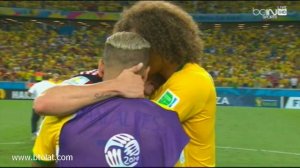رودريجيز يبكي ونجوم البرازيل يواسونه