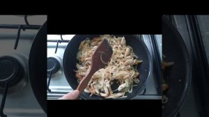 Всеми любимый салат с куриной грудки  лёгкий и сытный #салат#полезныйсалат