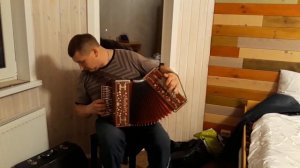 Сербиянка. Гармонь мастера А.И.Фадеева