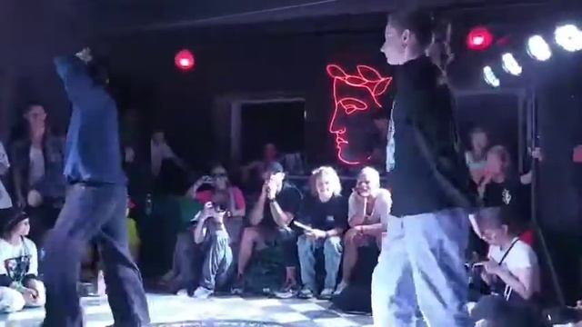 Breaking Battle 1 | Педагог FDA — Дарья Глушкова смотреть онлайн