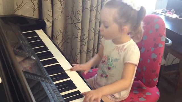 Мурка  Дети поют   Виктория 4,5 года смотреть онлайн