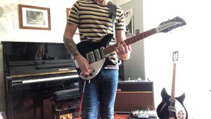 Rickenbacker 325 through VOX AC 30 (Quick Demo) - John Lennon / Rhythm Guitar / The Beatles