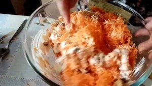 #готовка салат с кириешками