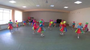 Ансамбль народного танца КАЛИНКА, младшая группа, СЛАДКОЕЖКИ