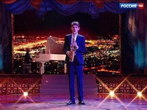 Георги Джишкариани. Саксофон - Д. Мийо "Скарамуш" - Синяя Птица. Сезон 2015
